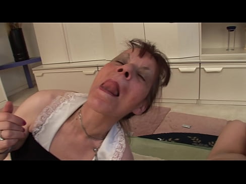 ❤️ Du avinoj kaj unu avo havas triopon ☑ Pornvideo ĉe eo.xlxxporno.ru ❌❤